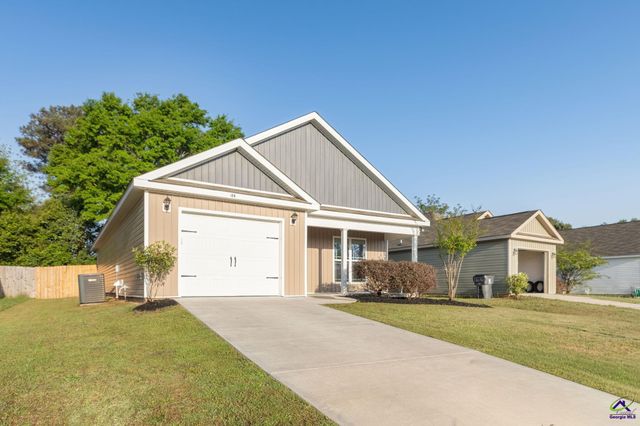 126 Jaybee Drive, Warner Robins, GA 31088