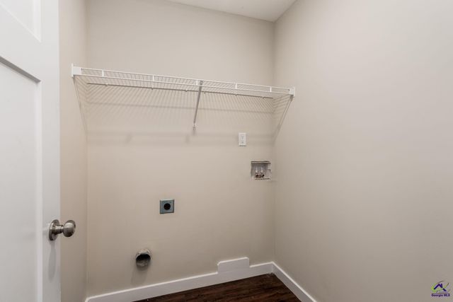 126 Jaybee Drive, Warner Robins, GA 31088