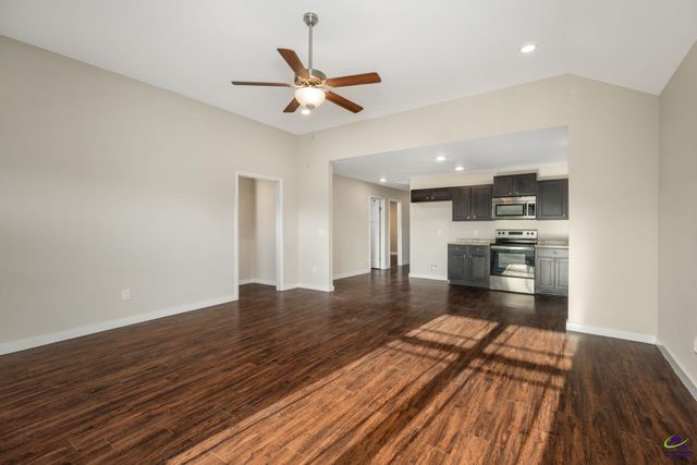 126 Jaybee Drive, Warner Robins, GA 31088