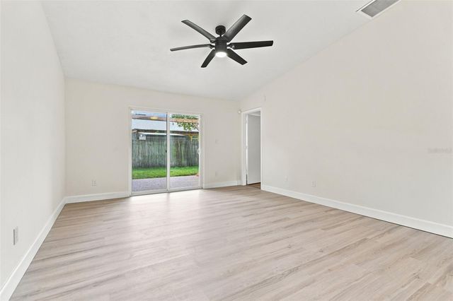 723 OAK MANOR CIRCLE, Orlando, FL 32825