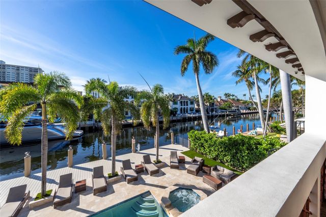 2430 Castilla Isle, Fort Lauderdale, FL 33301