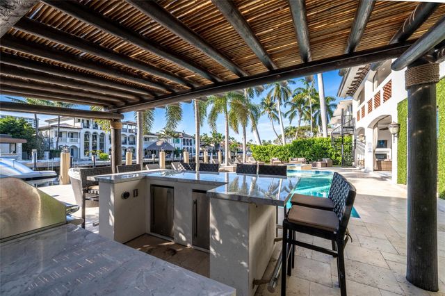 2430 Castilla Isle, Fort Lauderdale, FL 33301