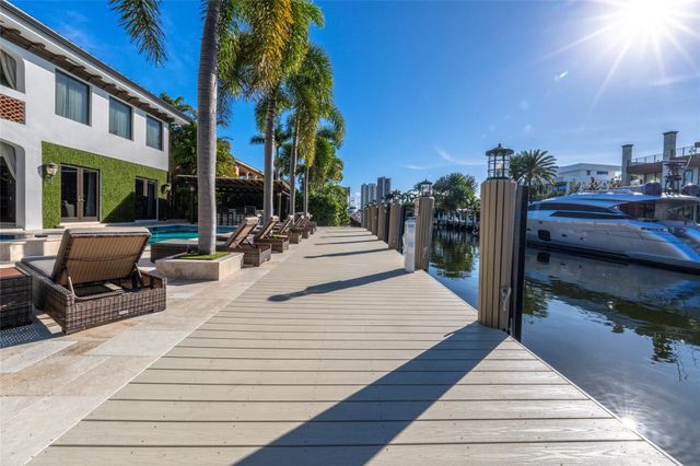 2430 Castilla Isle, Fort Lauderdale, FL 33301