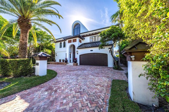 2430 Castilla Isle, Fort Lauderdale, FL 33301