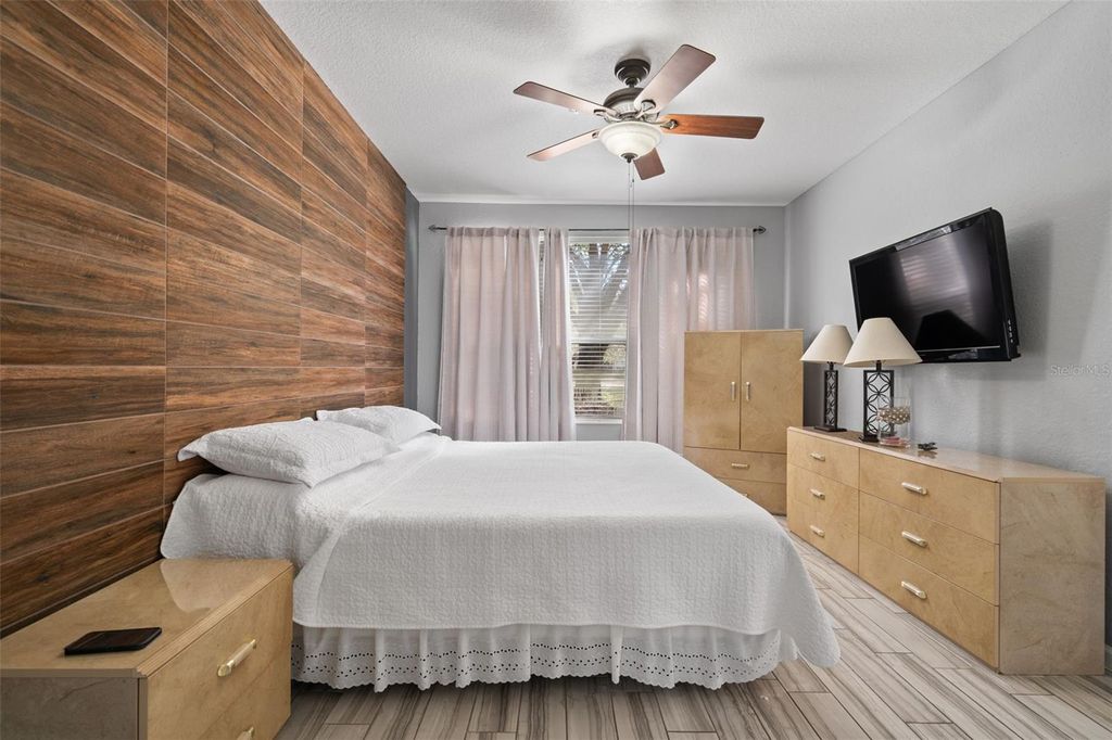 Image 16 of property listing at 2595 METRO SEVILLA DRIVE 103, Orlando, FL 32835