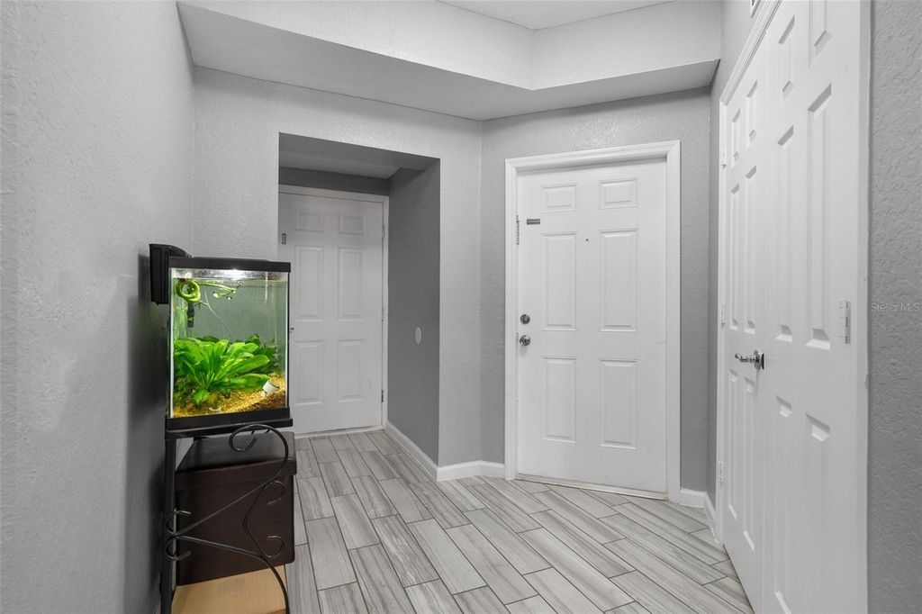 Image 3 of property listing at 2595 METRO SEVILLA DRIVE 103, Orlando, FL 32835