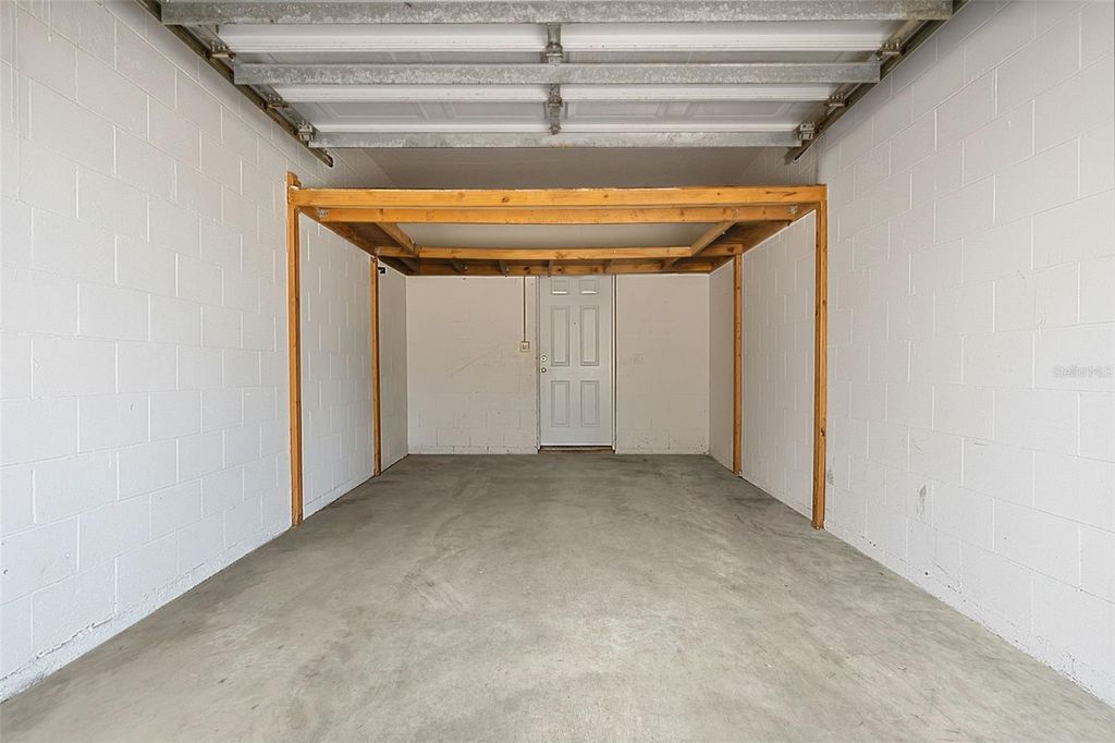 Image 28 of property listing at 2595 METRO SEVILLA DRIVE 103, Orlando, FL 32835