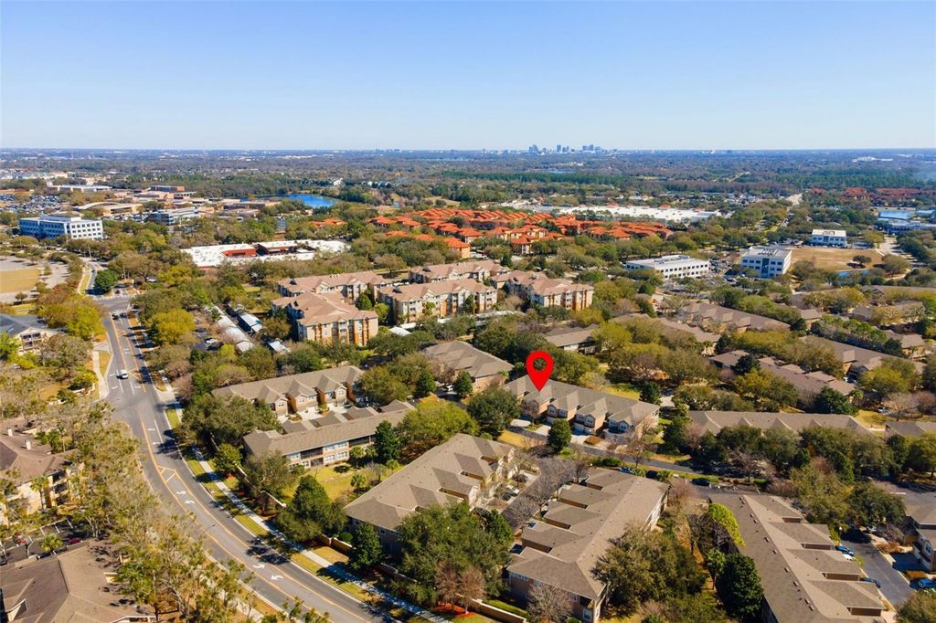 Image 31 of property listing at 2595 METRO SEVILLA DRIVE 103, Orlando, FL 32835