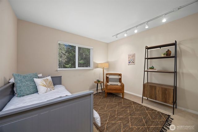 23 Cold Spring Lane, Bellingham, WA 98229