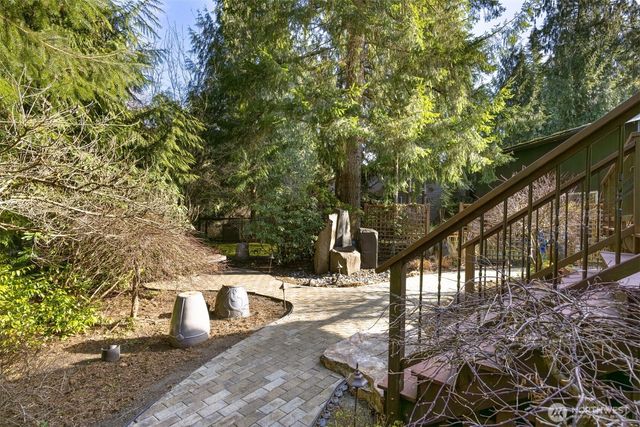 23 Cold Spring Lane, Bellingham, WA 98229