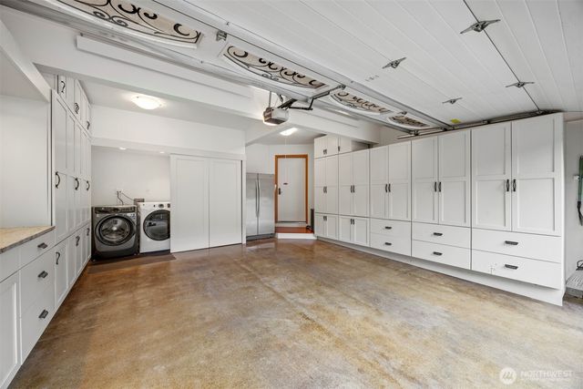 23 Cold Spring Lane, Bellingham, WA 98229