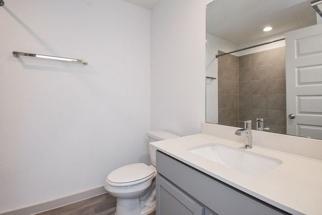 8030 Milam Lane, Rosharon, TX 77583