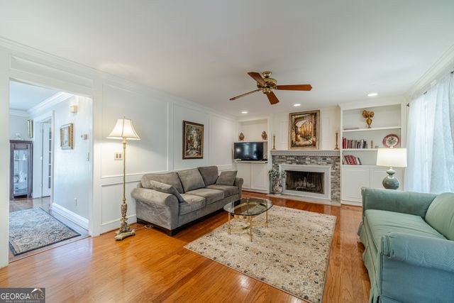 3510 Smoke Rise Way, Lawrenceville, GA 30044