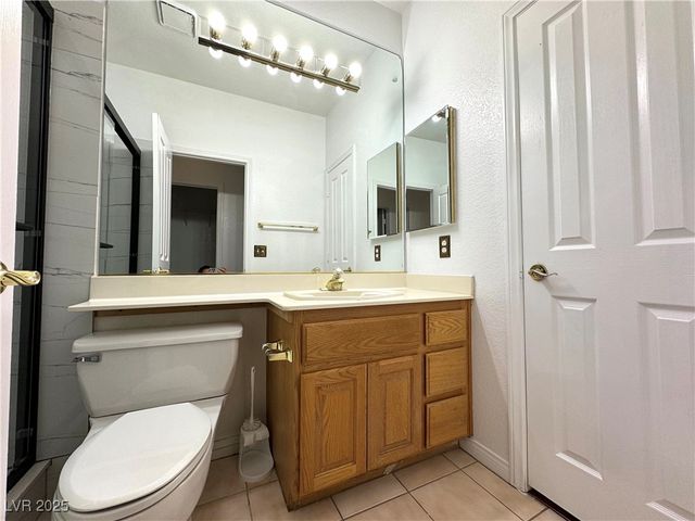 7913 WATERFALLS Avenue, Las Vegas, NV 89128