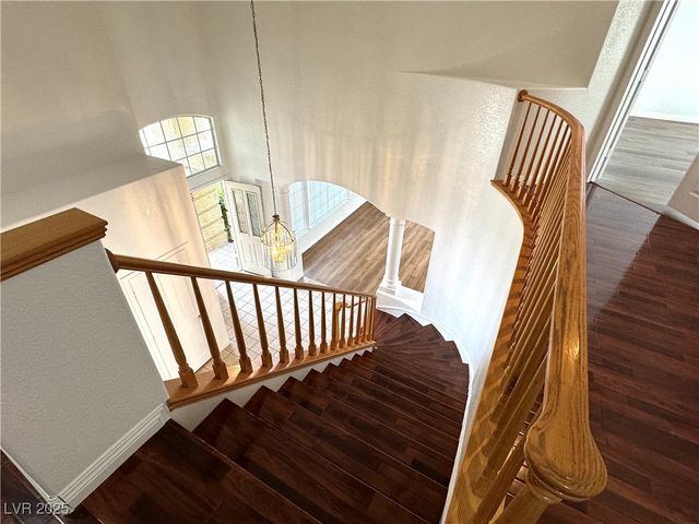 7913 WATERFALLS Avenue, Las Vegas, NV 89128