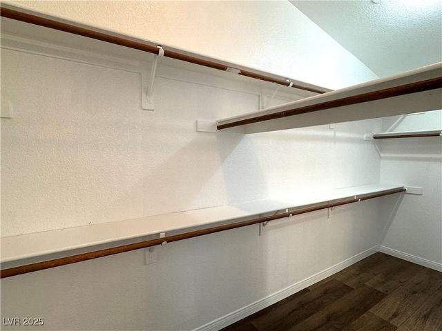 7913 WATERFALLS Avenue, Las Vegas, NV 89128