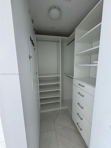 1300 S Miami Ave 4001, Miami, FL 33130