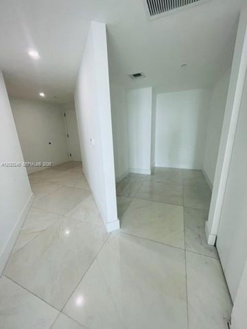 1300 S Miami Ave 4001, Miami, FL 33130