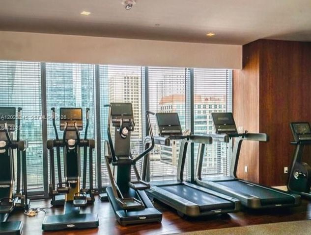 1300 S Miami Ave 4001, Miami, FL 33130