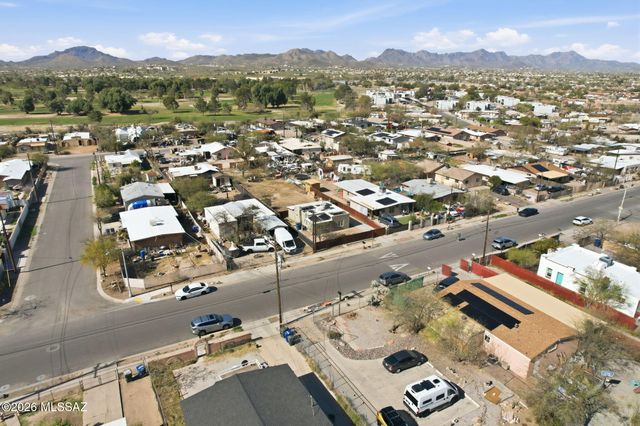 1337 W El Rio Drive, Tucson, AZ 85745