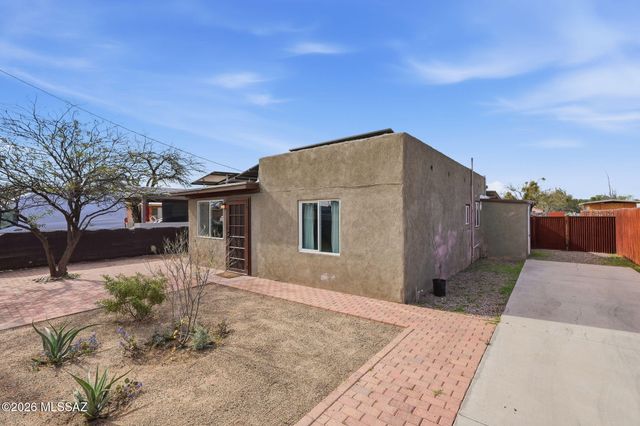 1337 W El Rio Drive, Tucson, AZ 85745