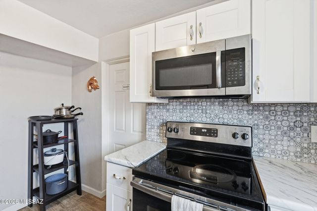 1337 W El Rio Drive, Tucson, AZ 85745