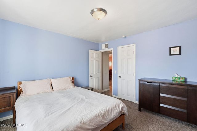 1337 W El Rio Drive, Tucson, AZ 85745