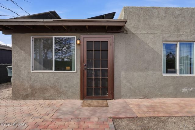 1337 W El Rio Drive, Tucson, AZ 85745