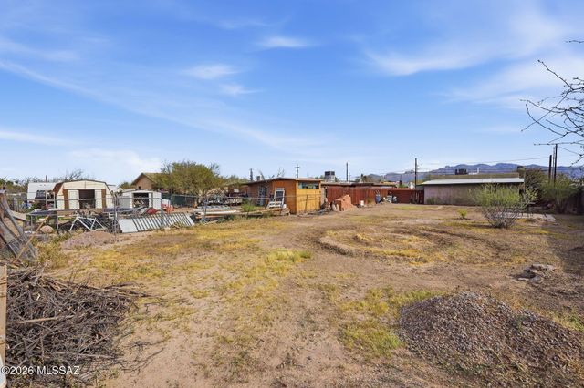 1337 W El Rio Drive, Tucson, AZ 85745