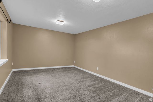 5175 W 11000 N, Highland, UT 84003