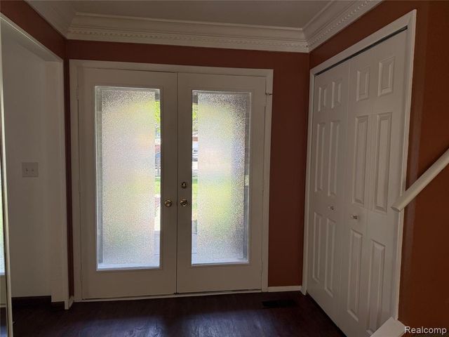 45429 Brunswick Drive, Canton, MI 48187