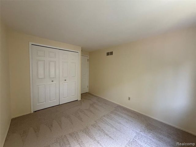 45429 Brunswick Drive, Canton, MI 48187