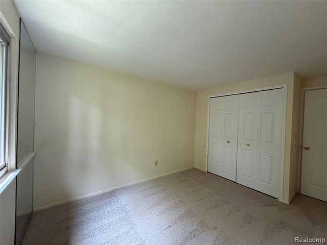 45429 Brunswick Drive, Canton, MI 48187