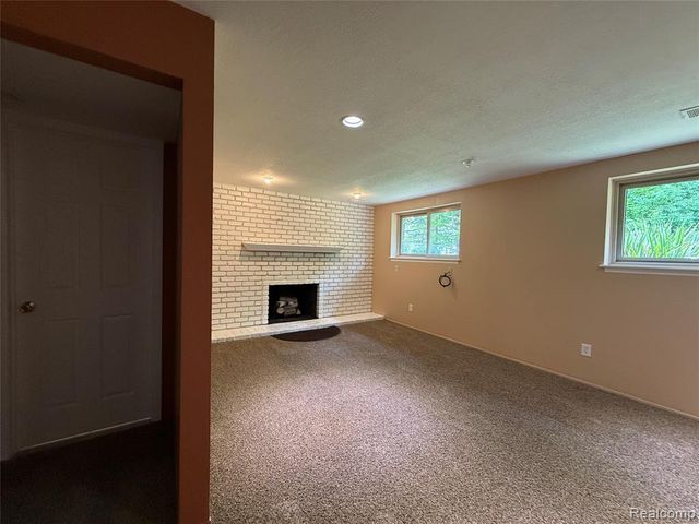 45429 Brunswick Drive, Canton, MI 48187