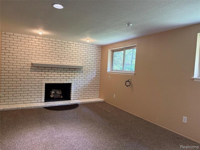 45429 Brunswick Drive, Canton, MI 48187
