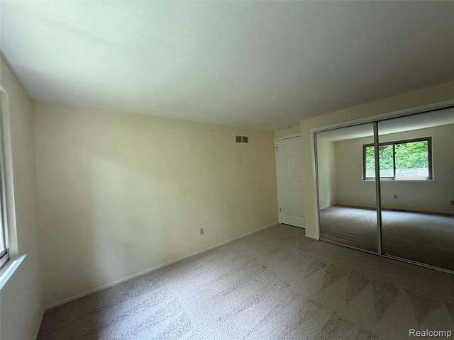 45429 Brunswick Drive, Canton, MI 48187