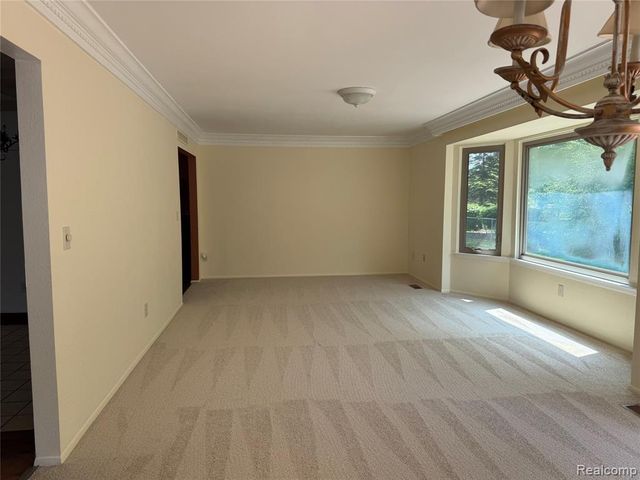 45429 Brunswick Drive, Canton, MI 48187