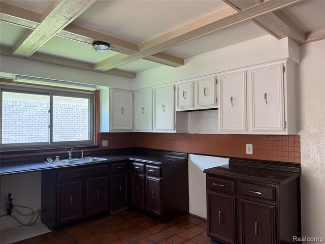 45429 Brunswick Drive, Canton, MI 48187
