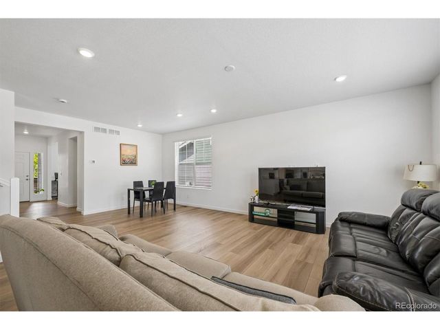 10976 Snowdon St, Parker, CO 80134