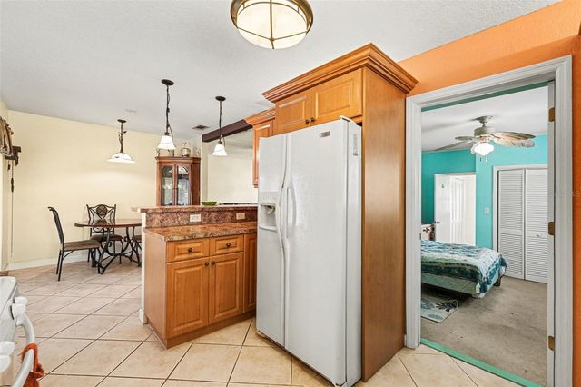 7815 N WOODLYNNE AVENUE, Tampa, FL 33614