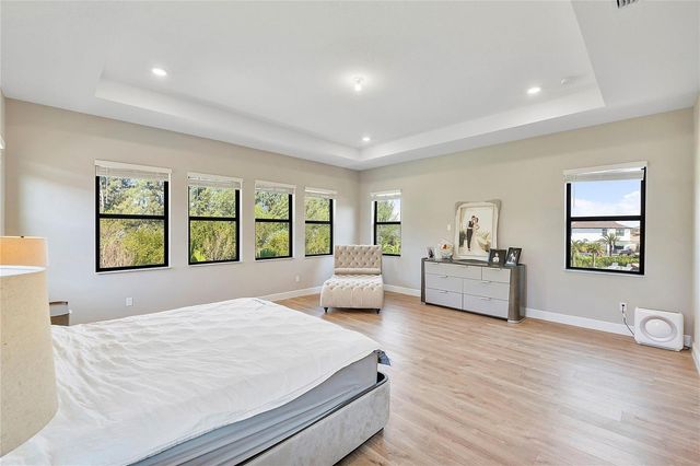 9245 W Parkland Bay Trail, Parkland, FL 33076