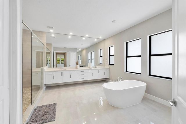 9245 W Parkland Bay Trail, Parkland, FL 33076