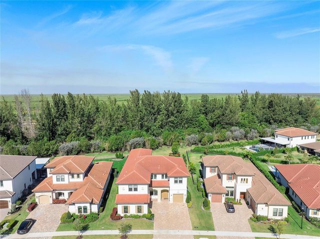 9245 W Parkland Bay Trail, Parkland, FL 33076