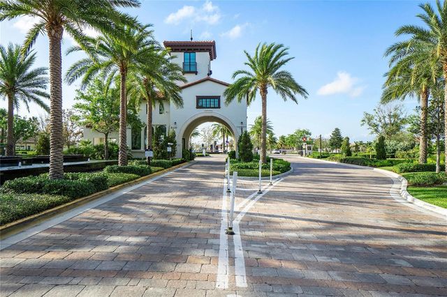 9245 W Parkland Bay Trail, Parkland, FL 33076