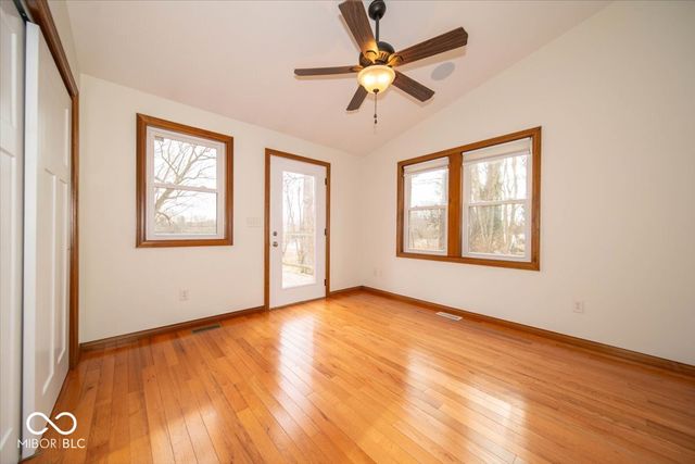 7929 White River Drive, Indianapolis, IN 46240