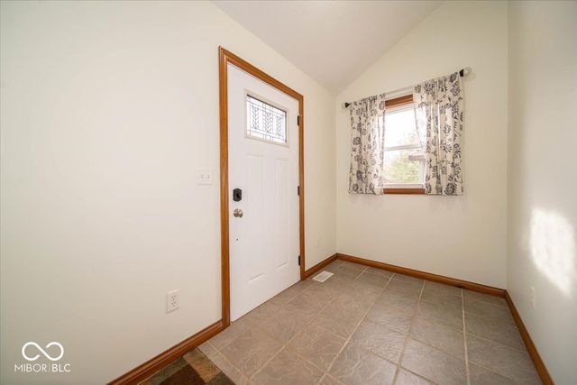 7929 White River Drive, Indianapolis, IN 46240