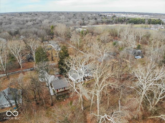 7929 White River Drive, Indianapolis, IN 46240