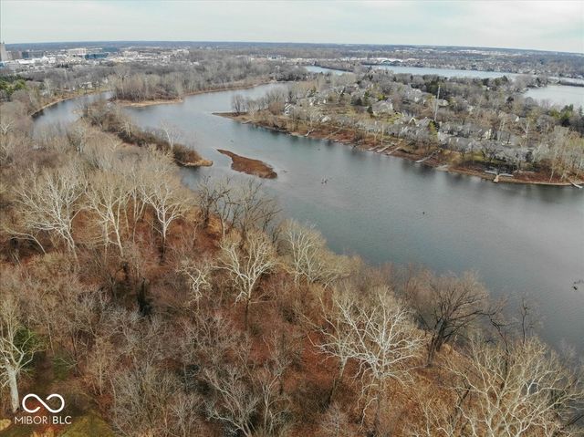 7929 White River Drive, Indianapolis, IN 46240