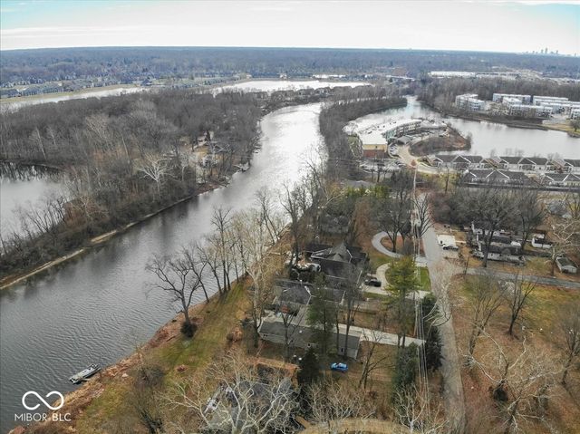 7929 White River Drive, Indianapolis, IN 46240