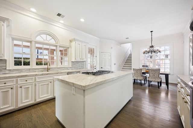 3008 Pittsburg Street, Houston, TX 77005